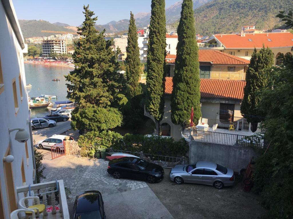Acika Apartments Rafajlovići Exterior foto